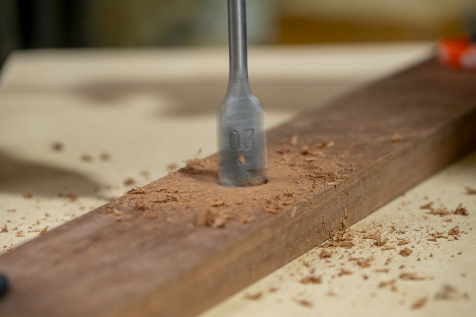 scie-circulaire-bois-atelier-menuisier-lyon-2